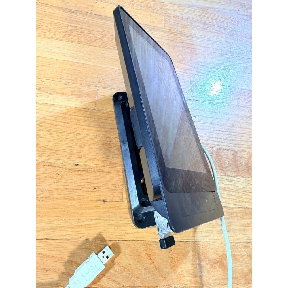 Raspberry Pi Computer with 7" Touchscreen & SmartiPi Touch Case Stand - Picture 6 of 9
